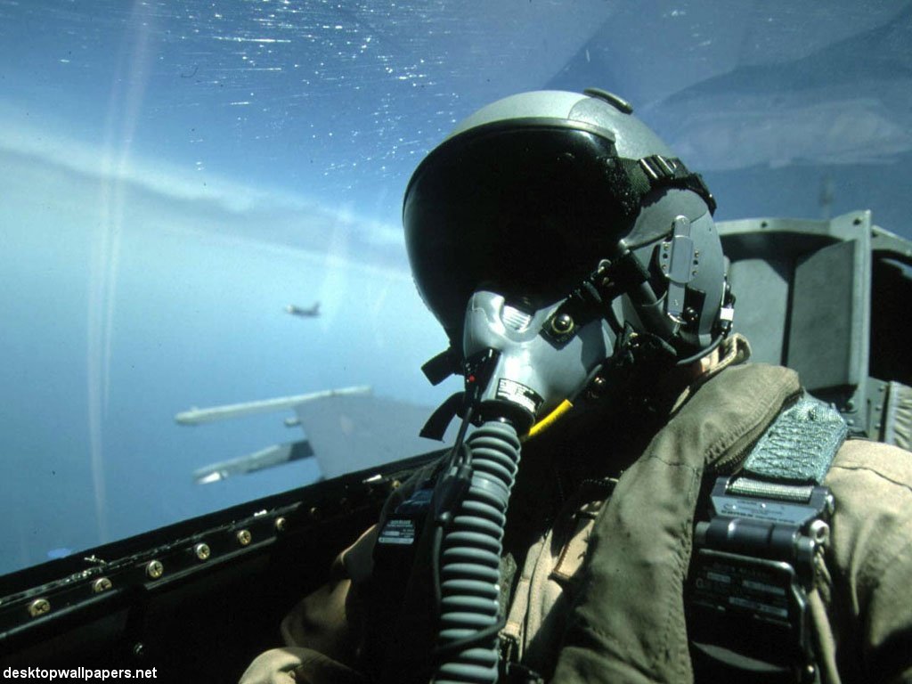 Avion de chasse militaire (14)